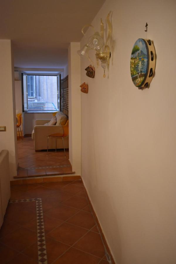 Sergio'S House เนเปิลส์ ภายนอก รูปภาพ